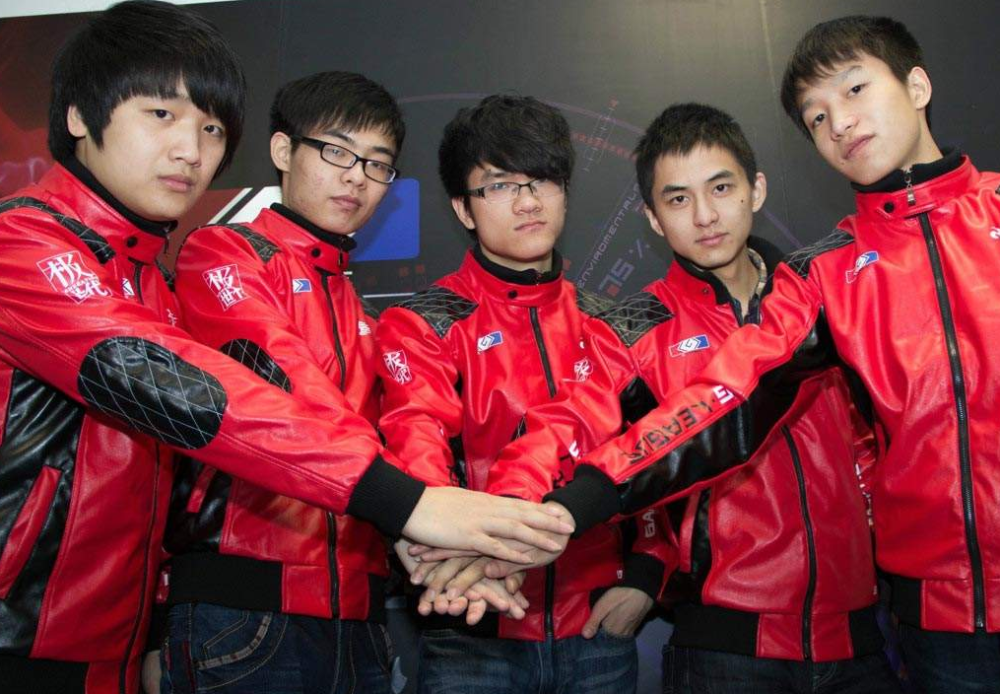 南安普顿VS伊普斯维奇直播利兹联vs南安普顿直播，冲击英超席位的关键对决