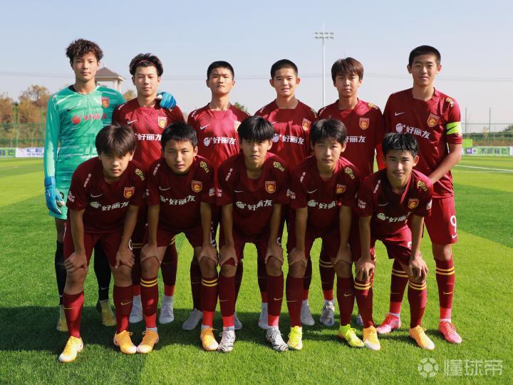门兴格拉德巴赫 VS 霍芬海姆直播[2026年05月03日]德甲联赛第31轮赛果速递：沃尔夫斯堡闷平门兴，汉堡一球小胜霍芬海姆